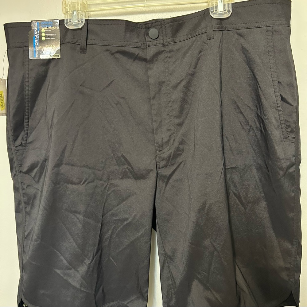 Roundtree & Yorke Mens Casual‎ Shorts 42  Black Flat Front Stretch Chino NWT New - Picture 9 of 9